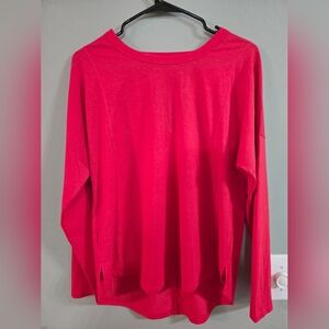 All In Motion Women's Size Small Red Long Sleeve Quick Dri Shirt. NWT